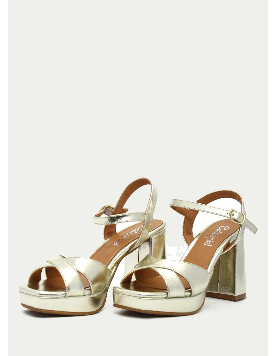 SANDALIAS DANIELA VEGA 2253 PLATINO 