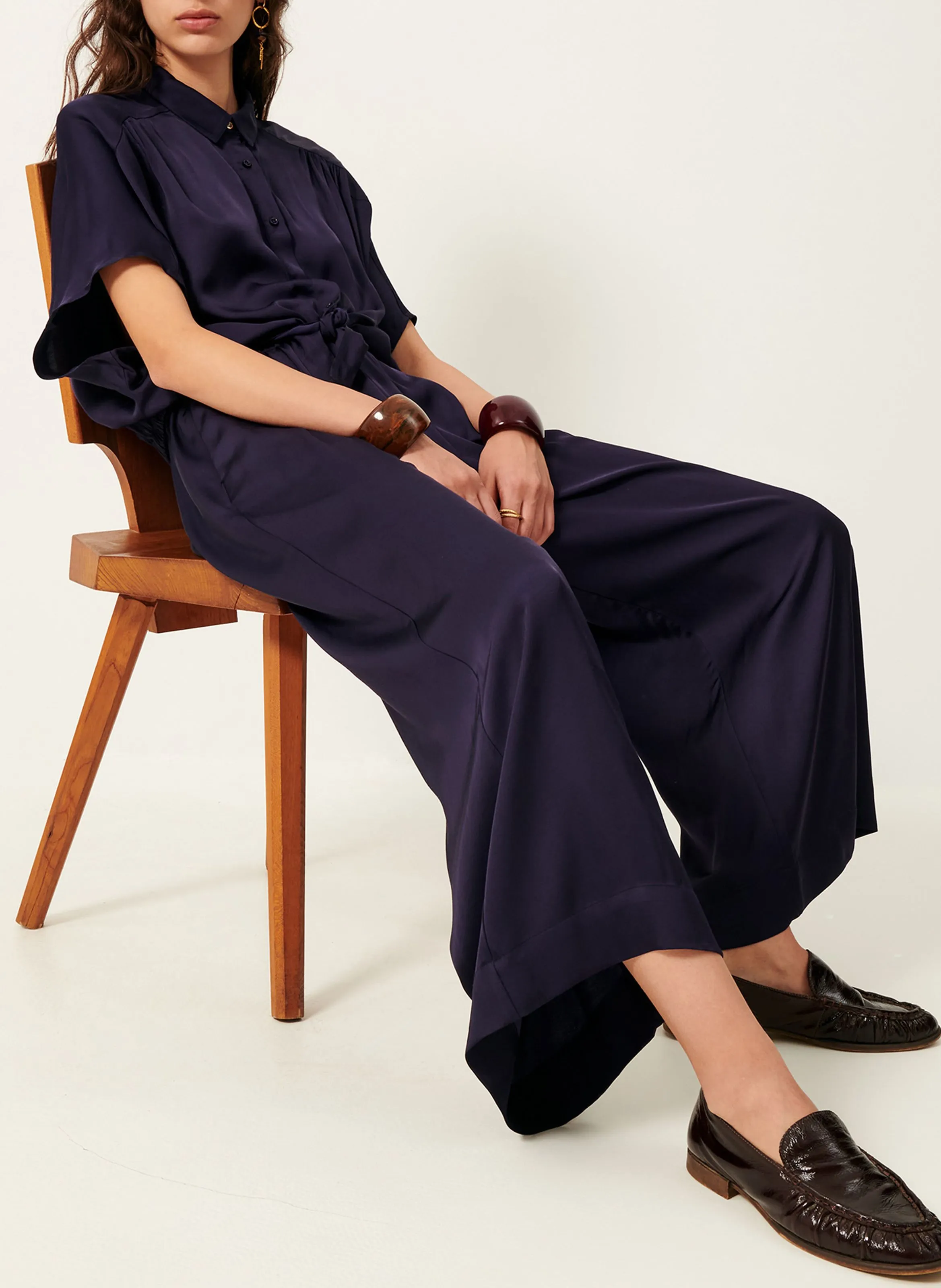 SESSUN ISLA NIGHT  PANTALóN ANCHO DE TALLE ALTO VAPOROSO EN AZUL