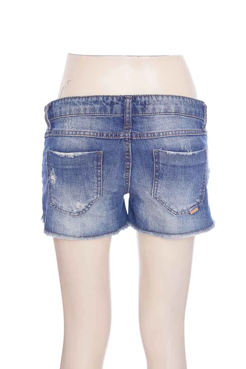 SHORT COLOR AZUL  STRADIVARIUS