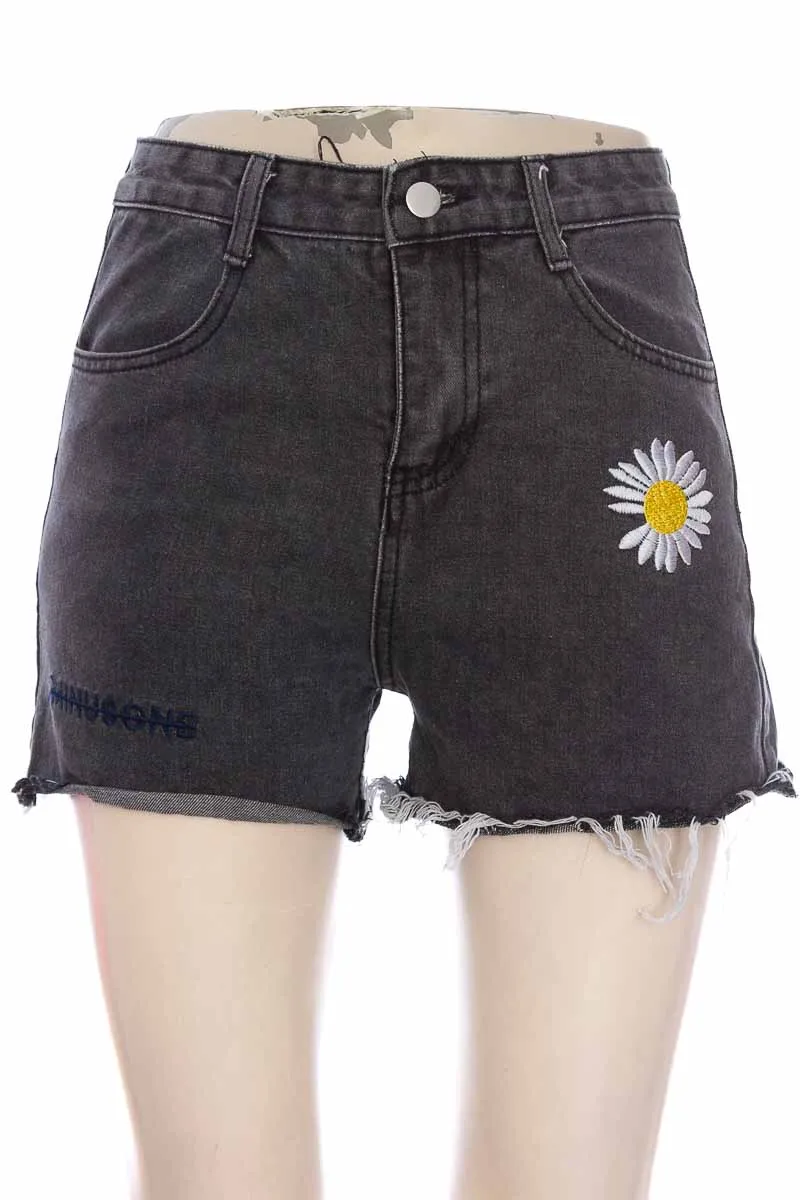 SHORT COLOR NEGRO  CLOSEANDO