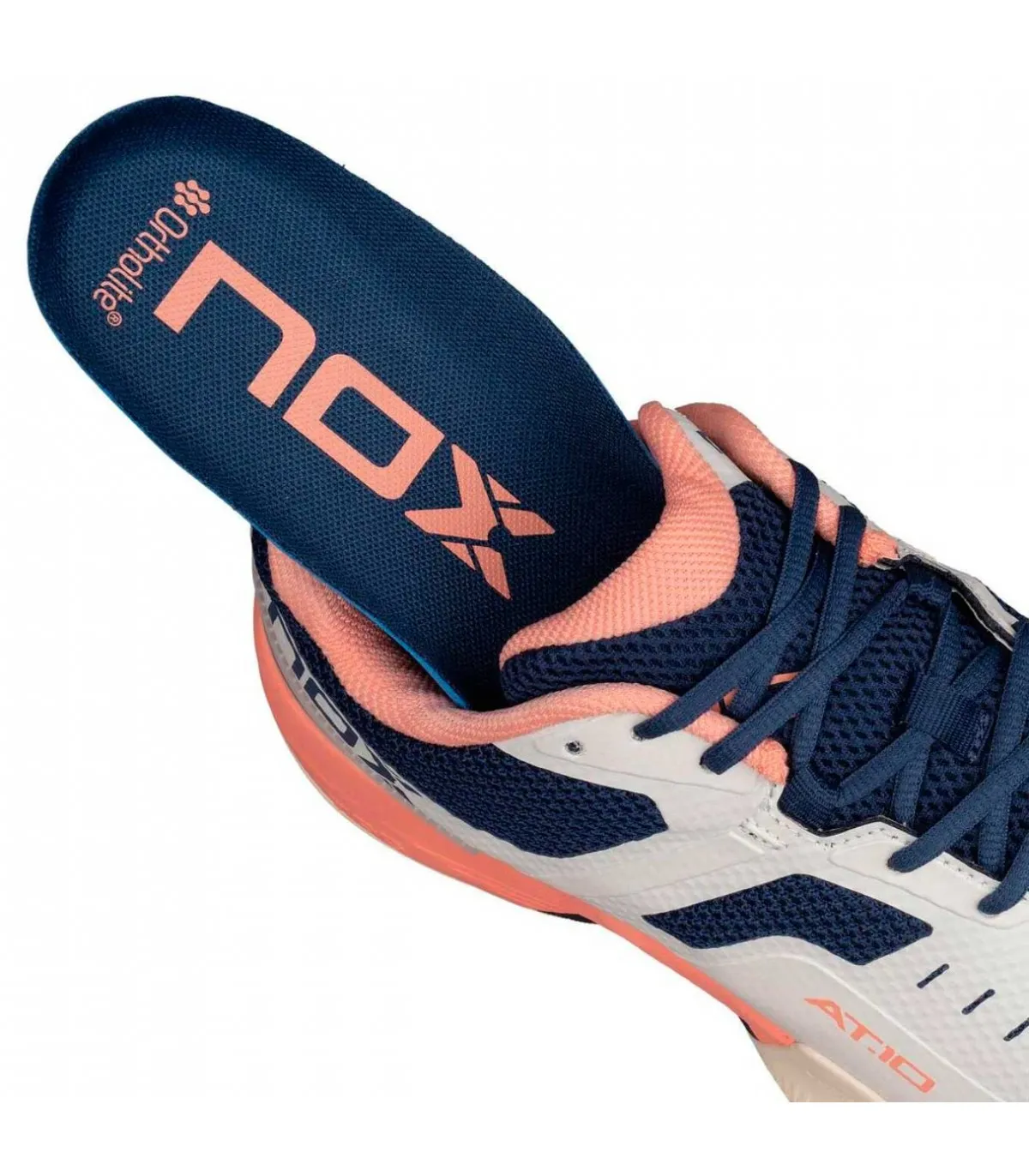 Zapatillas Nox de padel AT10 Pro Gardenia Titán