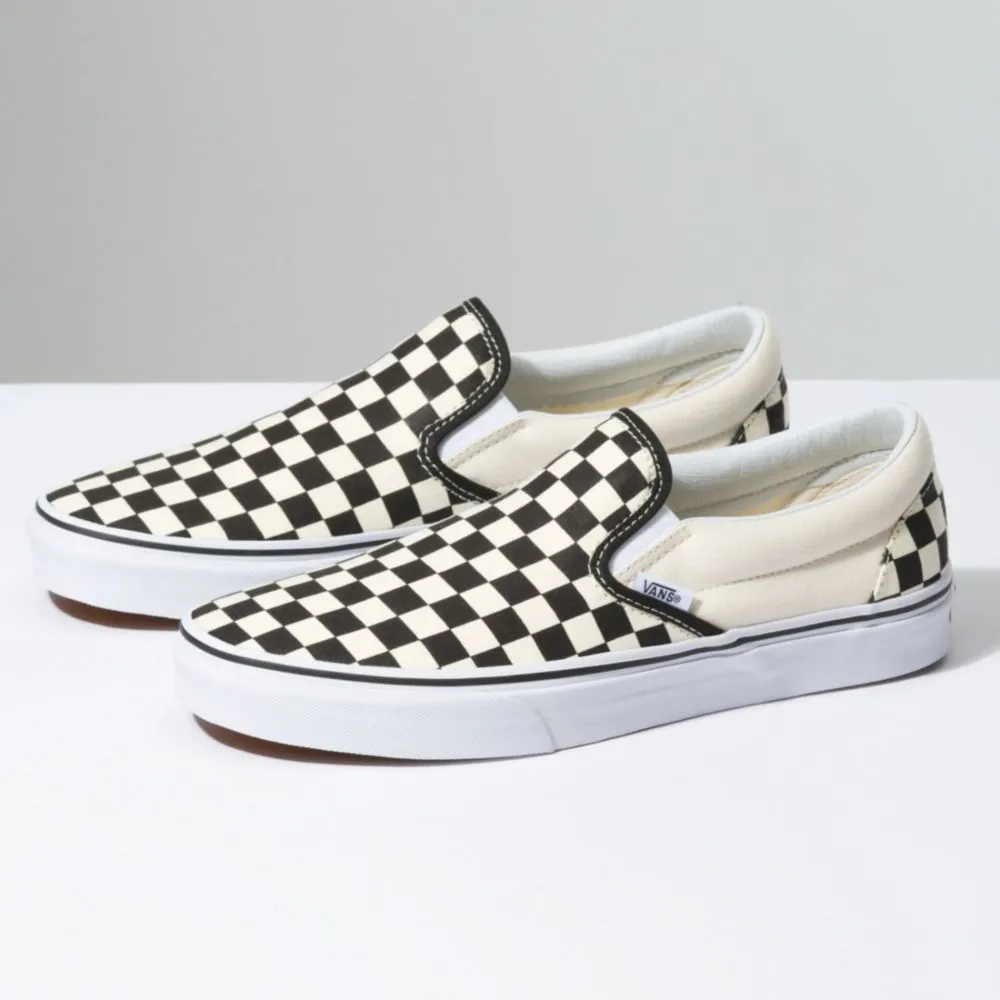 ZAPATILLAS VANS URBANAS UNISEX SLIPON NEGRO/BLANCO