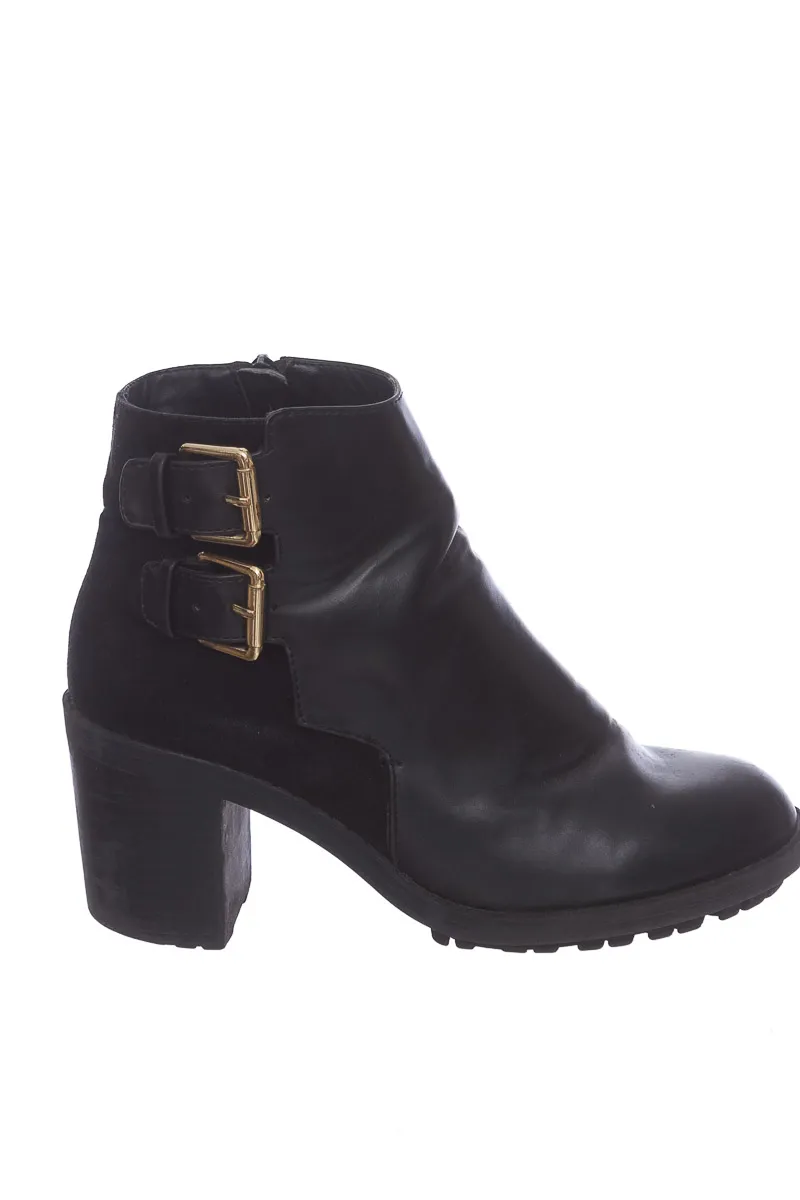 ZAPATOS COLOR NEGRO  ZARA